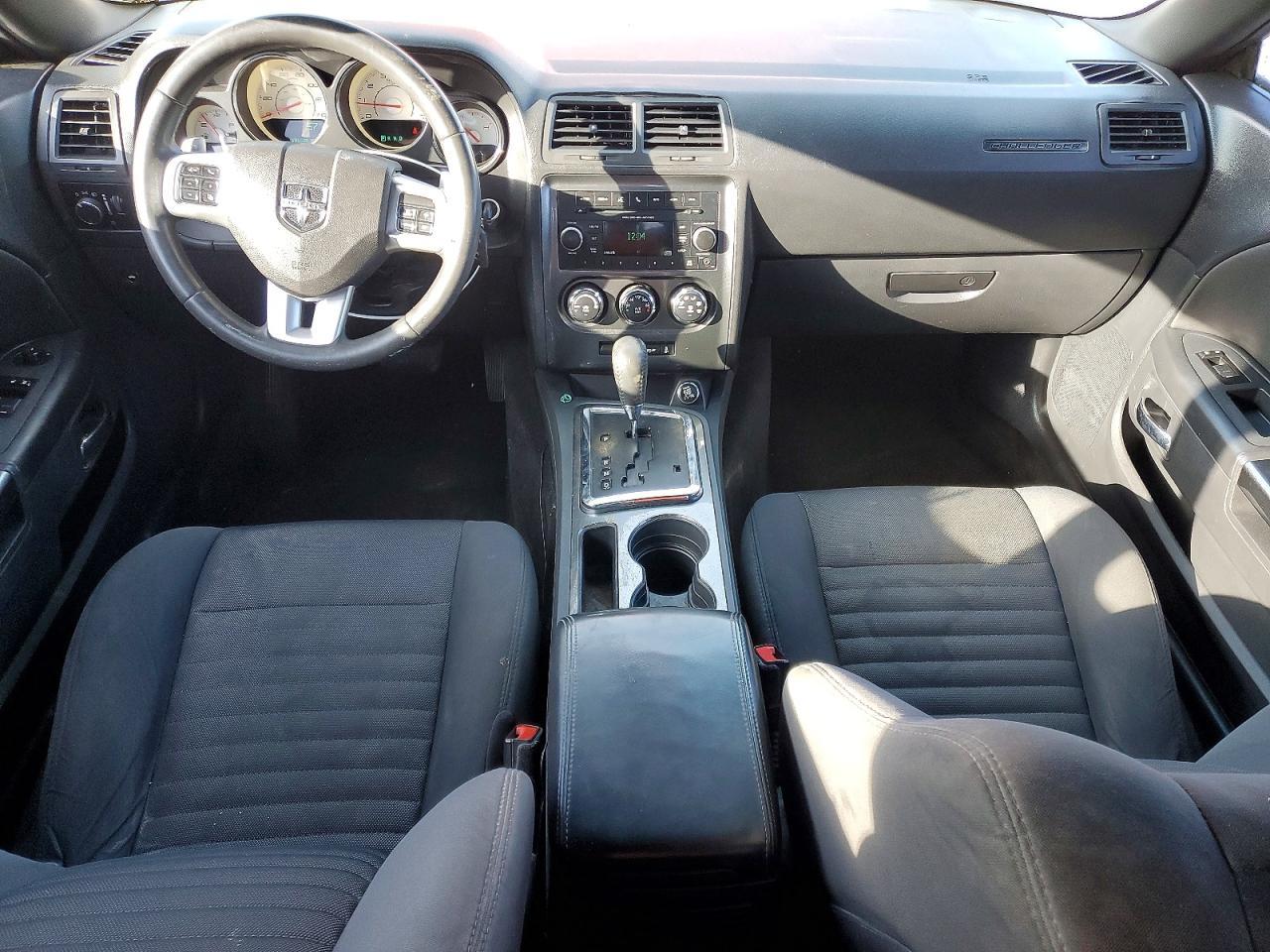 2013 Dodge Challenger Sxt - zdjęcie 8