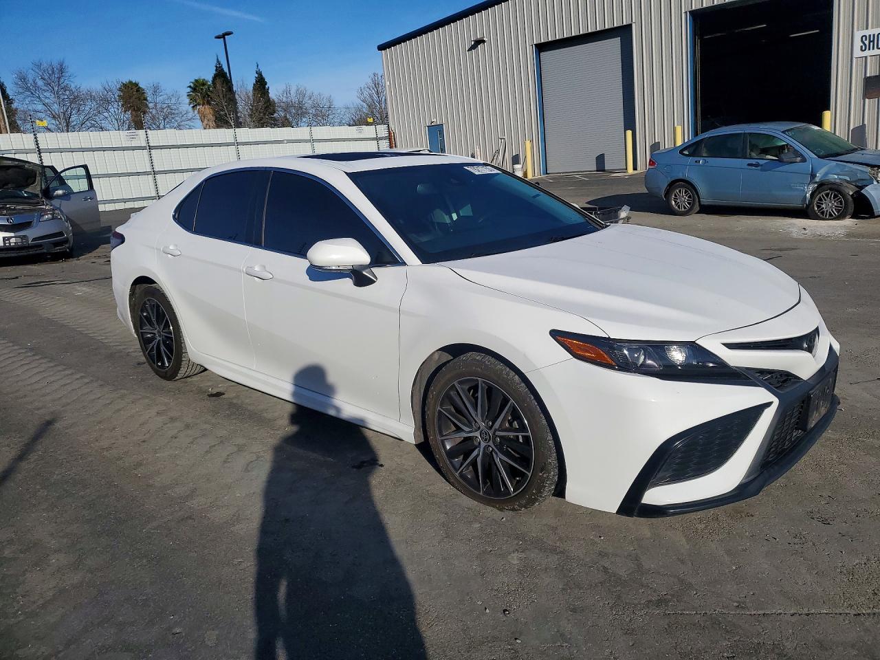 2024 Toyota Camry Se - zdjęcie 4