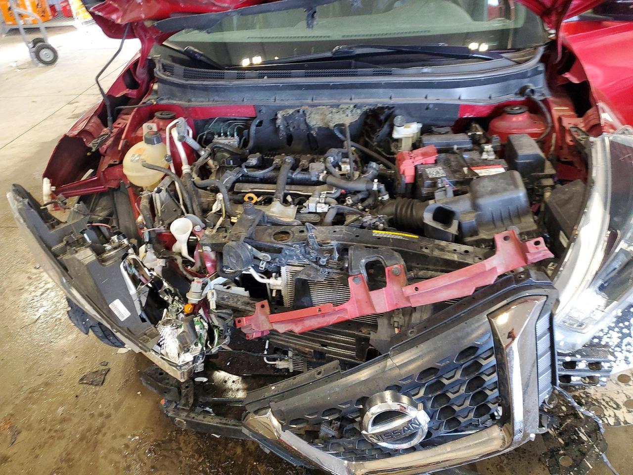 2020 Nissan Kicks Sr - zdjęcie 12