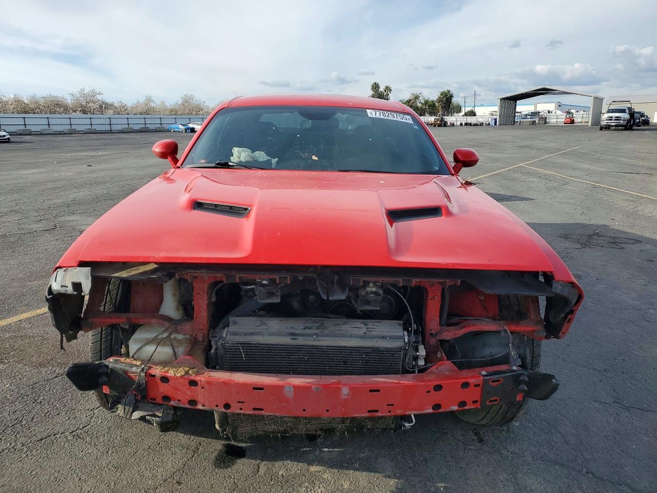 2016 Dodge Challenger Sxt - zdjęcie 5