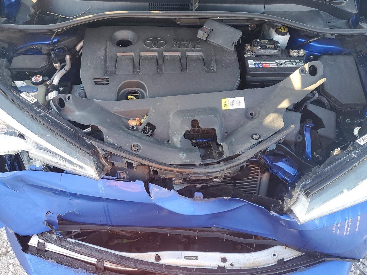 2019 Toyota C-Hr Xle - zdjęcie 11