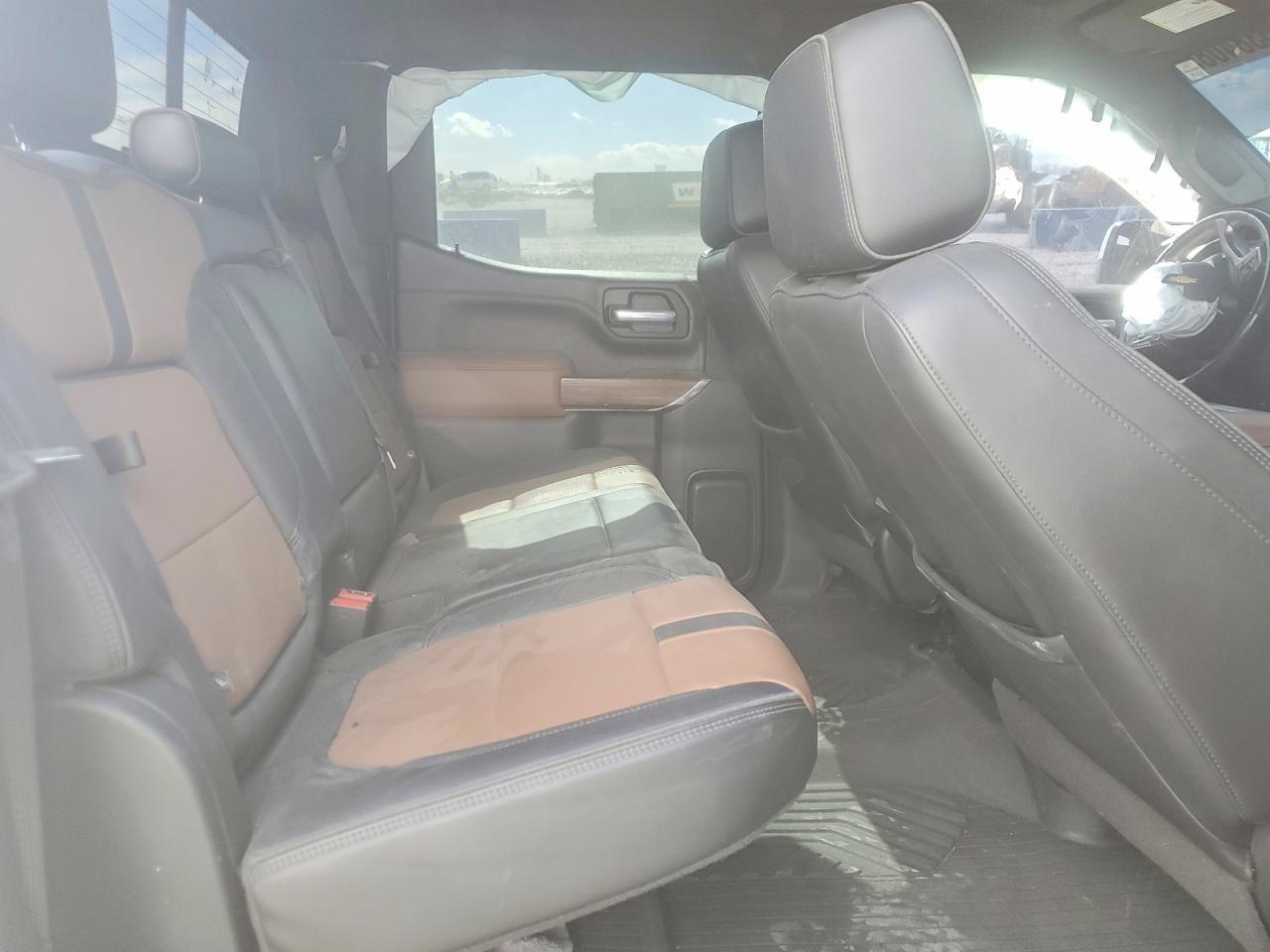 2021 Chevrolet Silverado K1500 High Country - zdjęcie 10