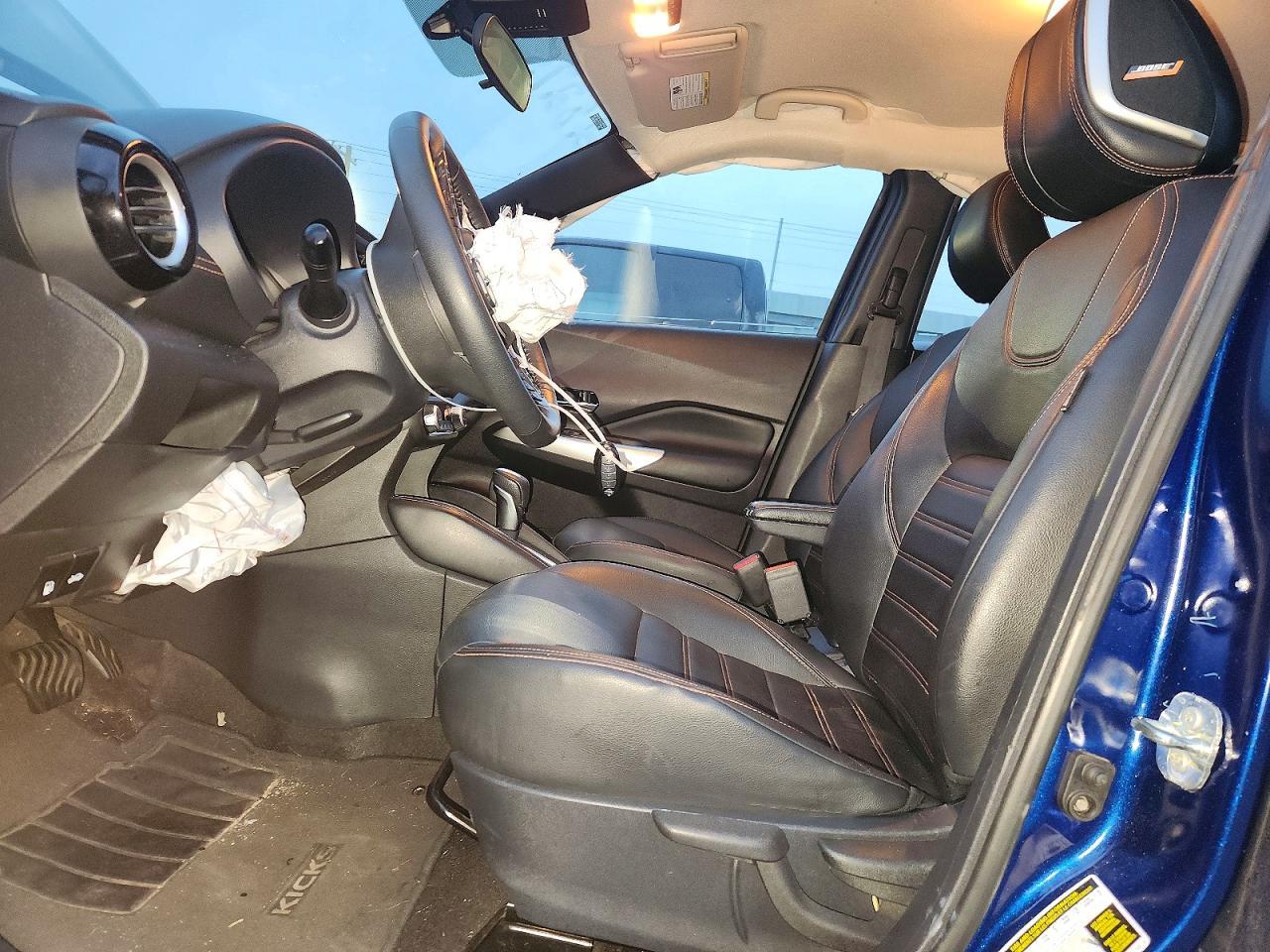 2020 Nissan Kicks Sr - zdjęcie 7