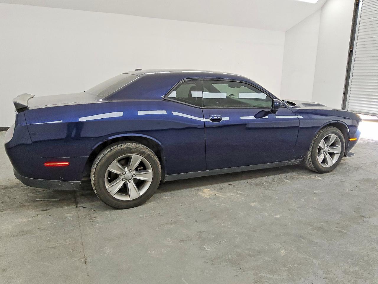 2015 Dodge Challenger Sxt - zdjęcie 3