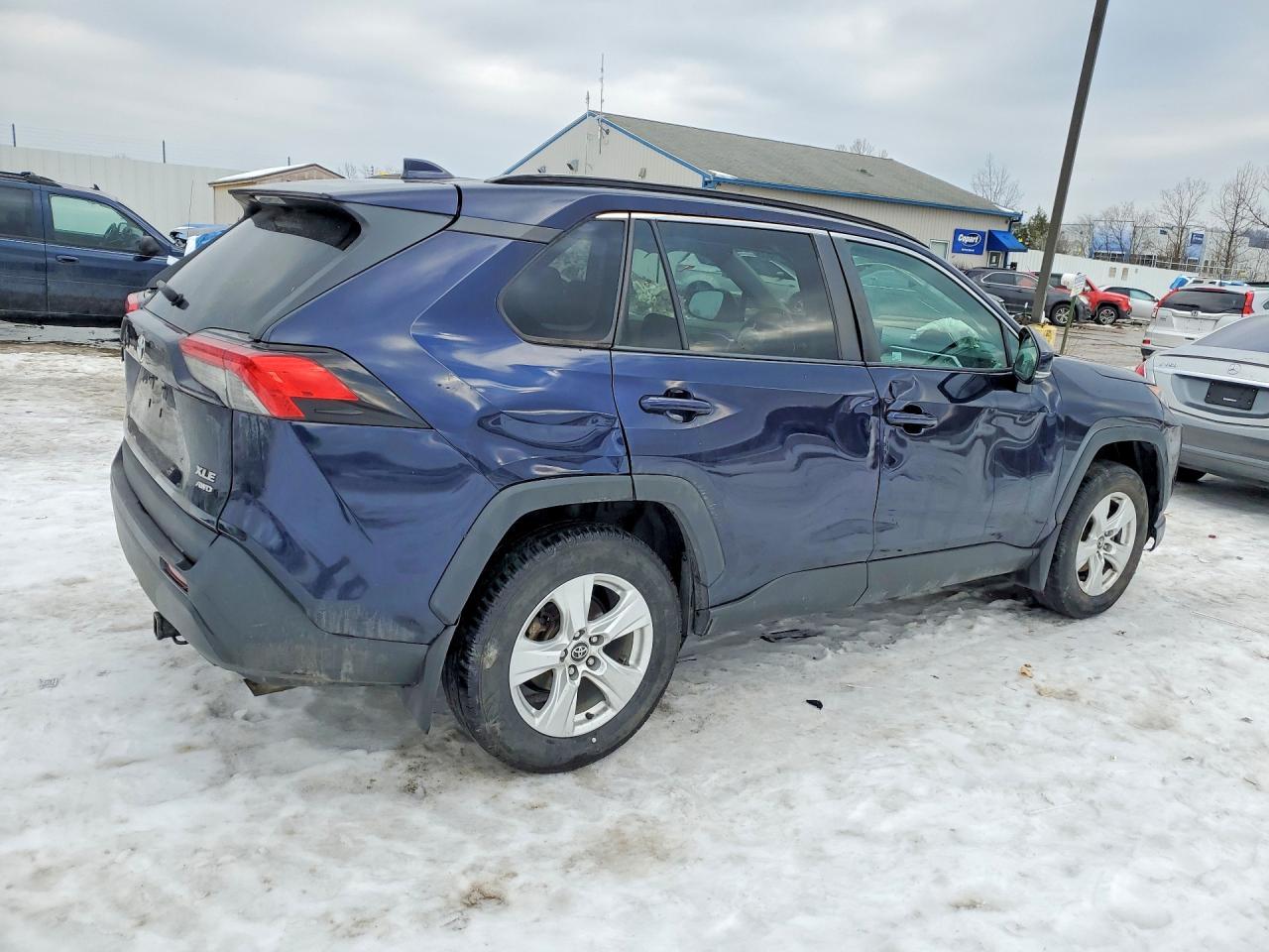 2021 Toyota Rav4 Xle - zdjęcie 3