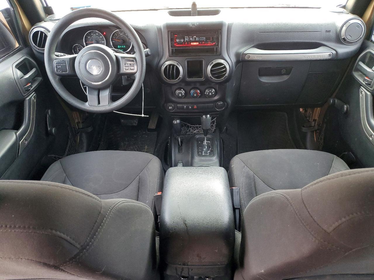 2015 Jeep Wrangler Unlimited Sport - zdjęcie 8