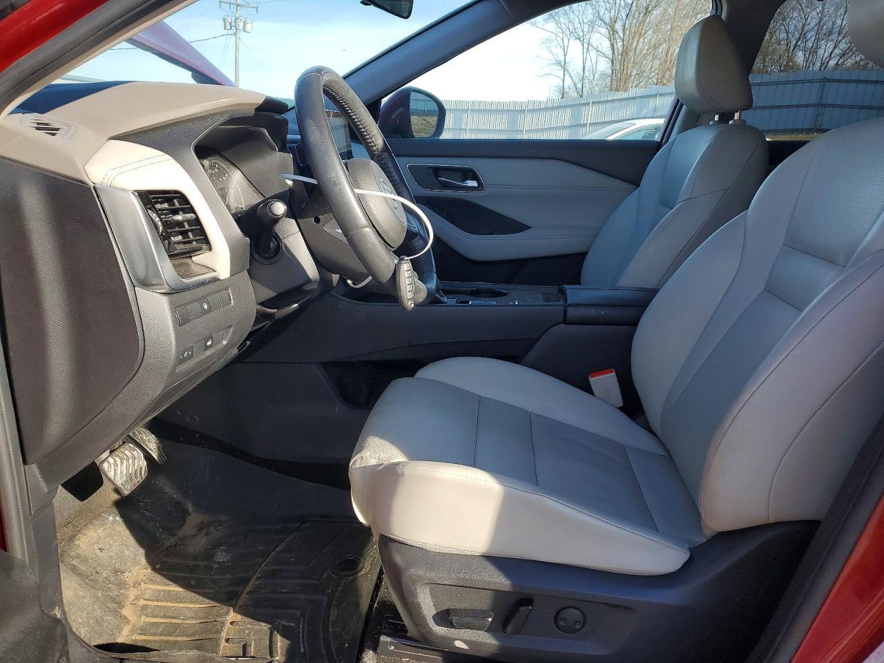 2021 Nissan Rogue Sv - zdjęcie 7