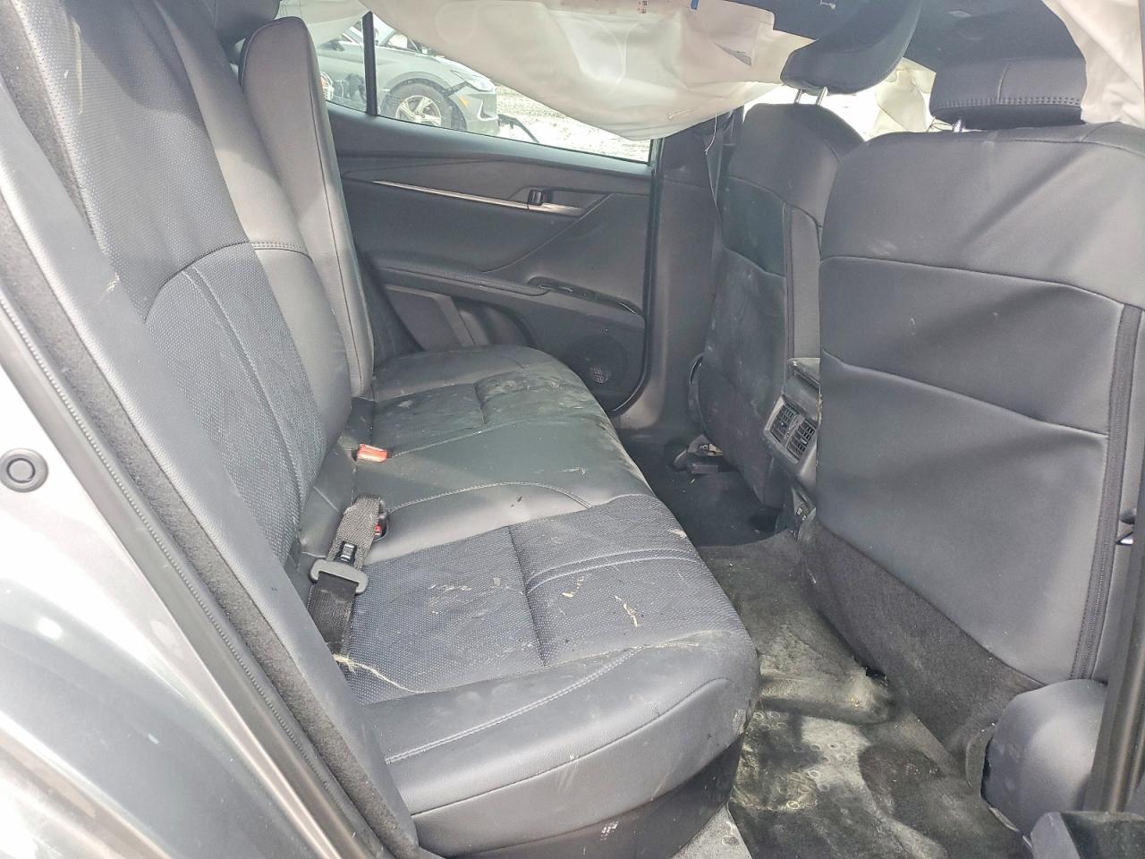 2026 Toyota Camry Xse - zdjęcie 10