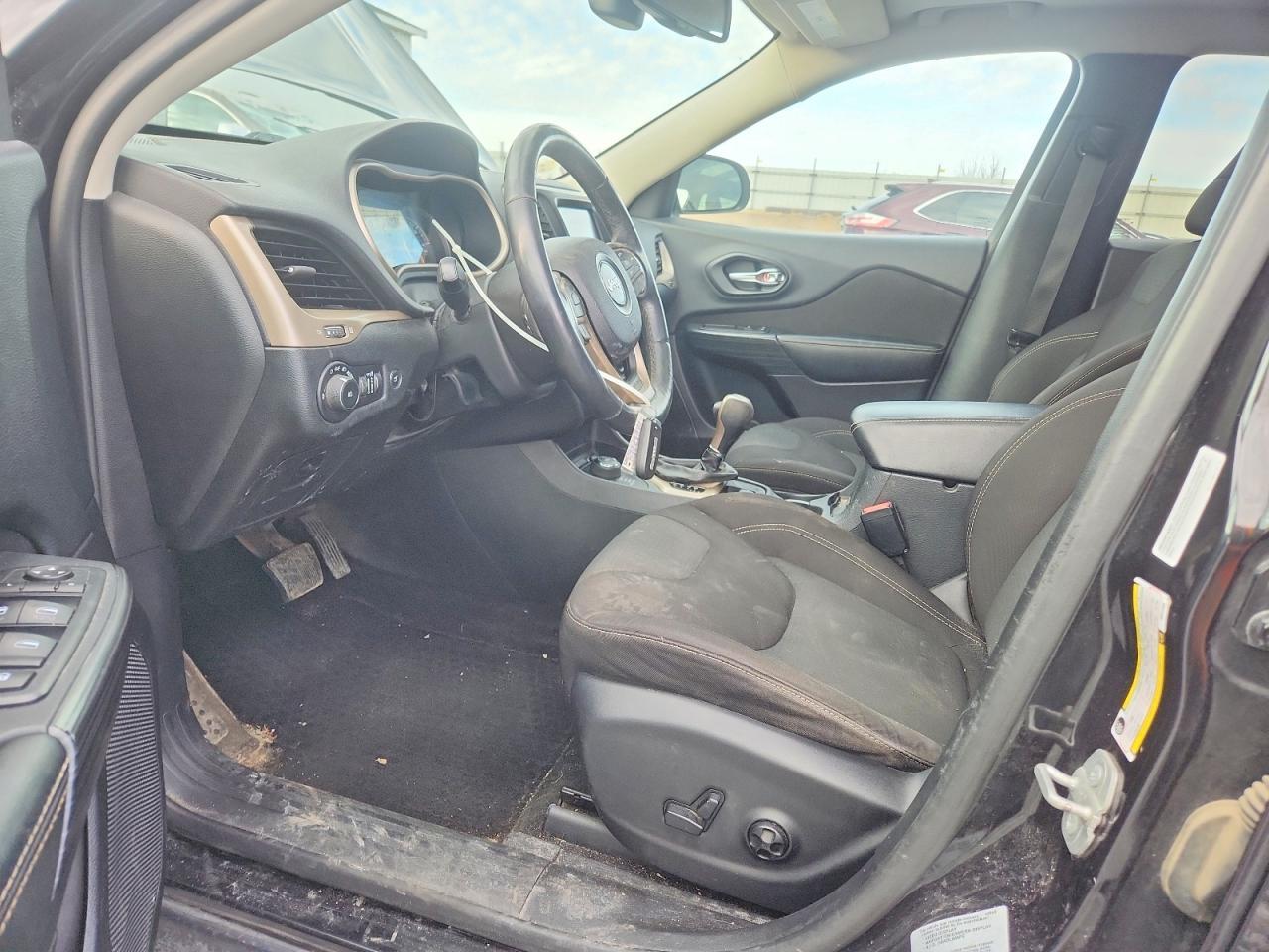 2016 Jeep Cherokee Latitude - zdjęcie 7