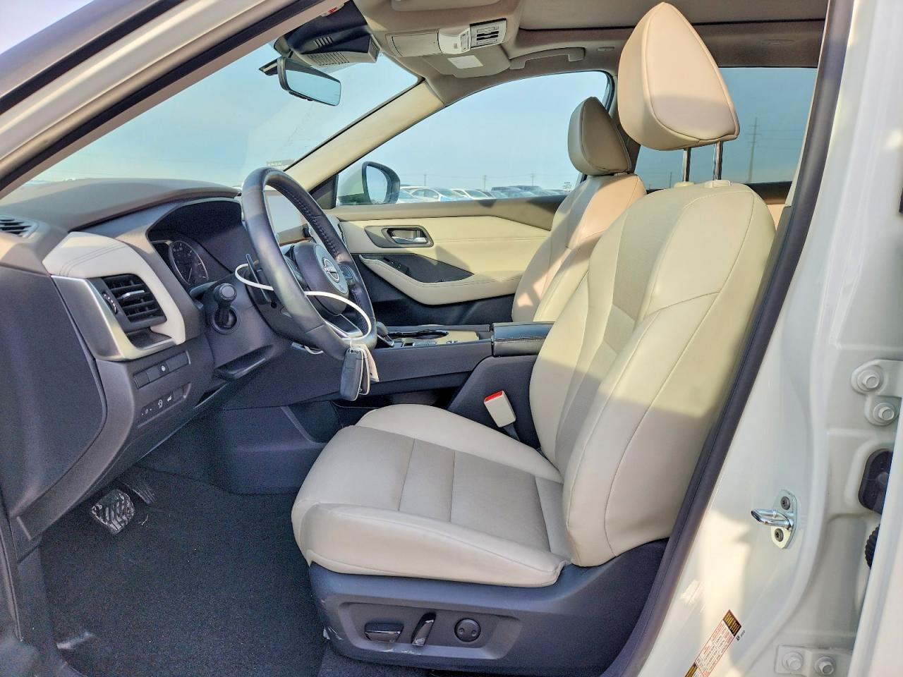 2023 Nissan Rogue Sv - zdjęcie 7