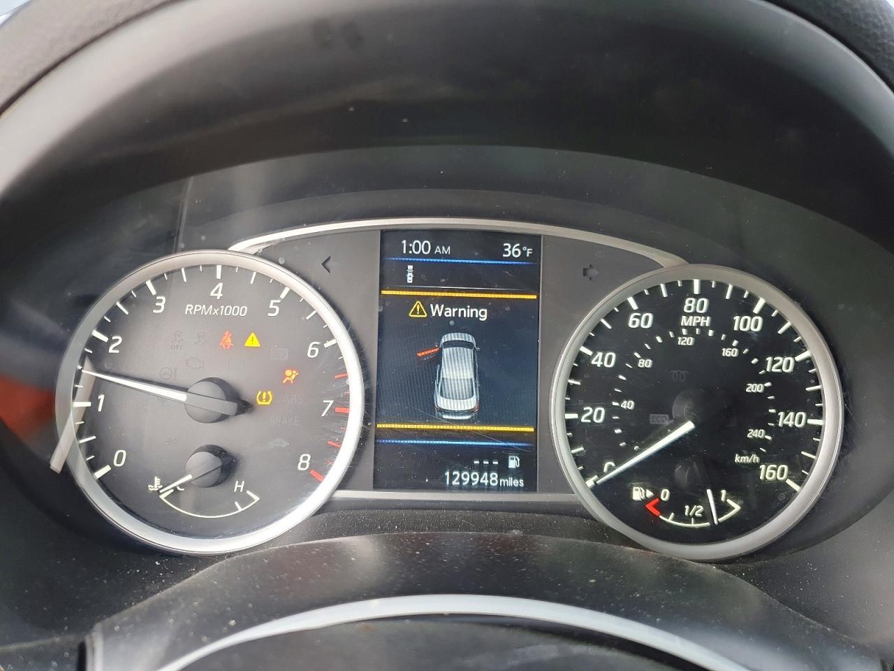 2019 Nissan Sentra S - zdjęcie 9