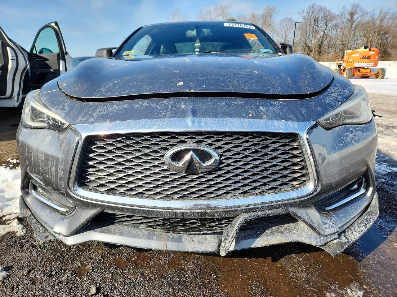 2018 Infiniti Q60 Luxe 300 - zdjęcie 5