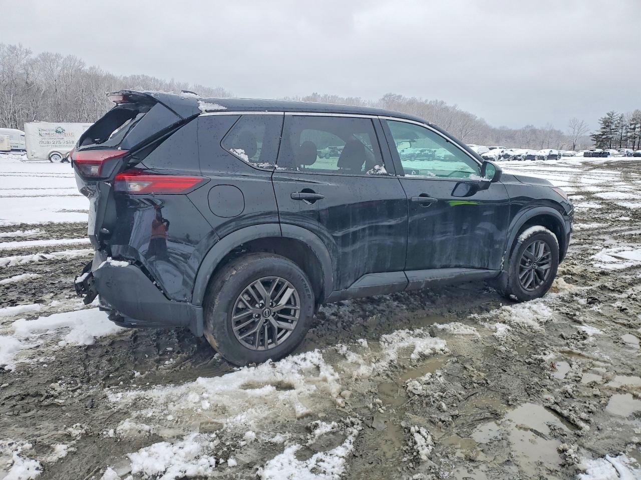 2023 Nissan Rogue S - zdjęcie 3