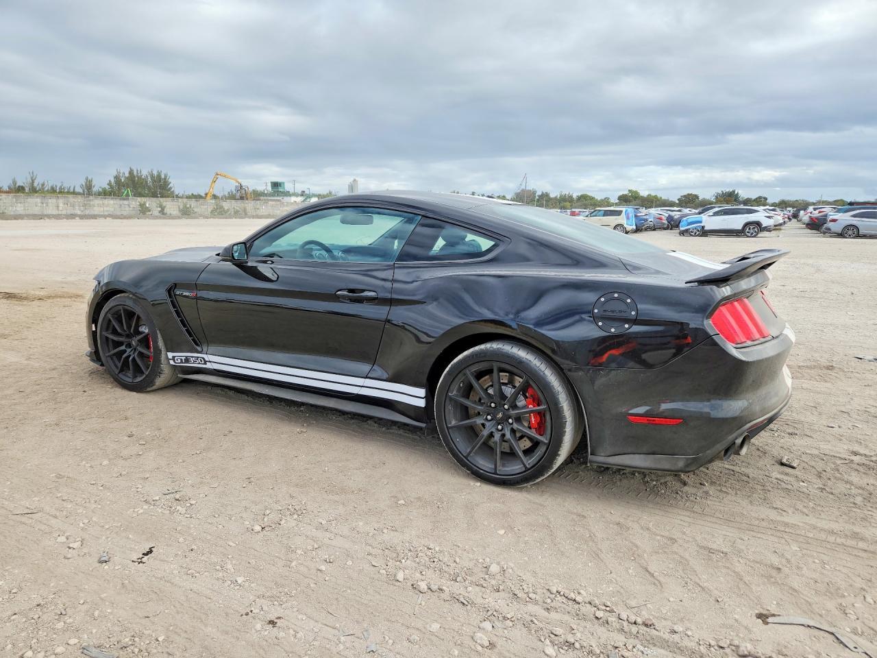 2016 Ford Mustang Shelby Gt350 - zdjęcie 2