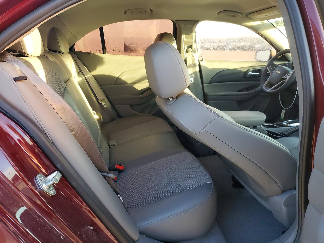 2015 Chevrolet Malibu 1Lt - zdjęcie 10