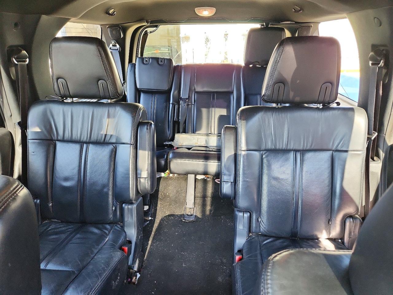 2016 Lincoln Navigator Select - zdjęcie 10