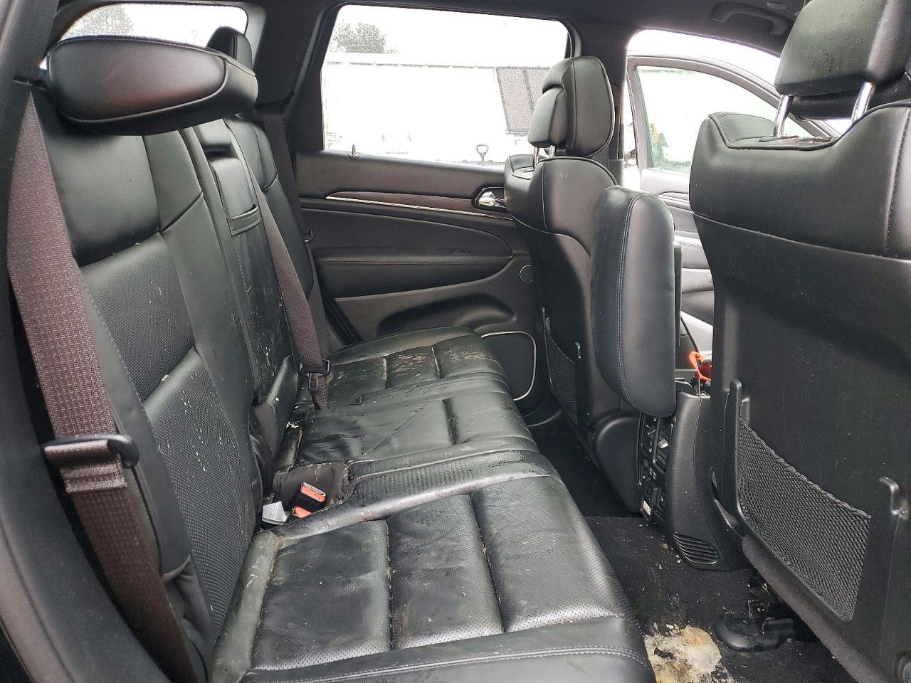 2021 Jeep Grand Cherokee Overland - zdjęcie 11