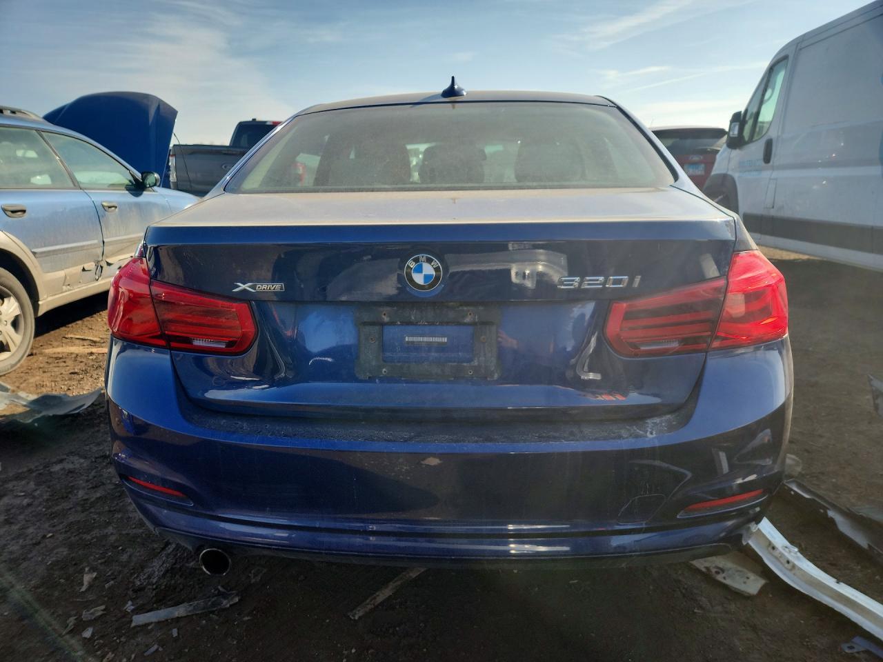 2018 BMW 320 Xi - zdjęcie 6