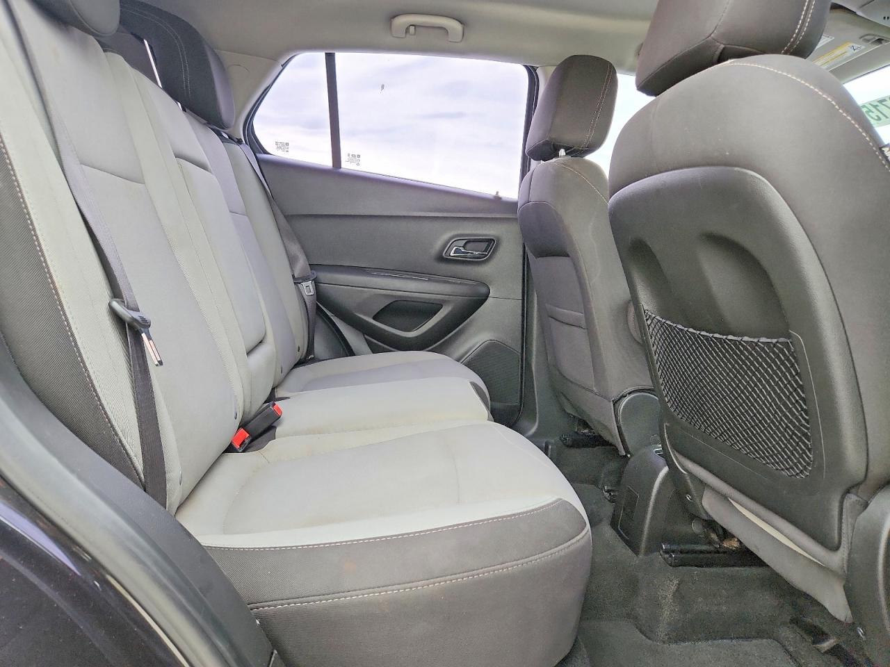 2016 Chevrolet Trax Ls - zdjęcie 10