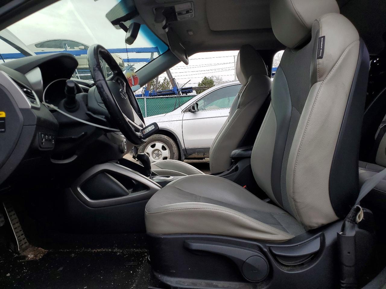 2014 Hyundai Veloster - zdjęcie 7