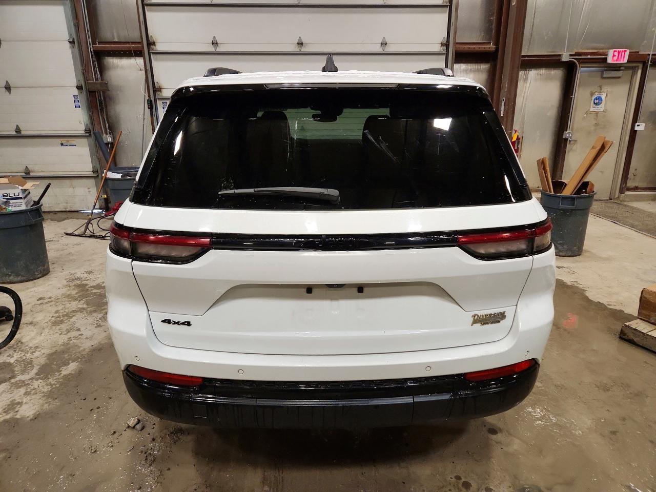 2023 Jeep Grand Cherokee Laredo - zdjęcie 6