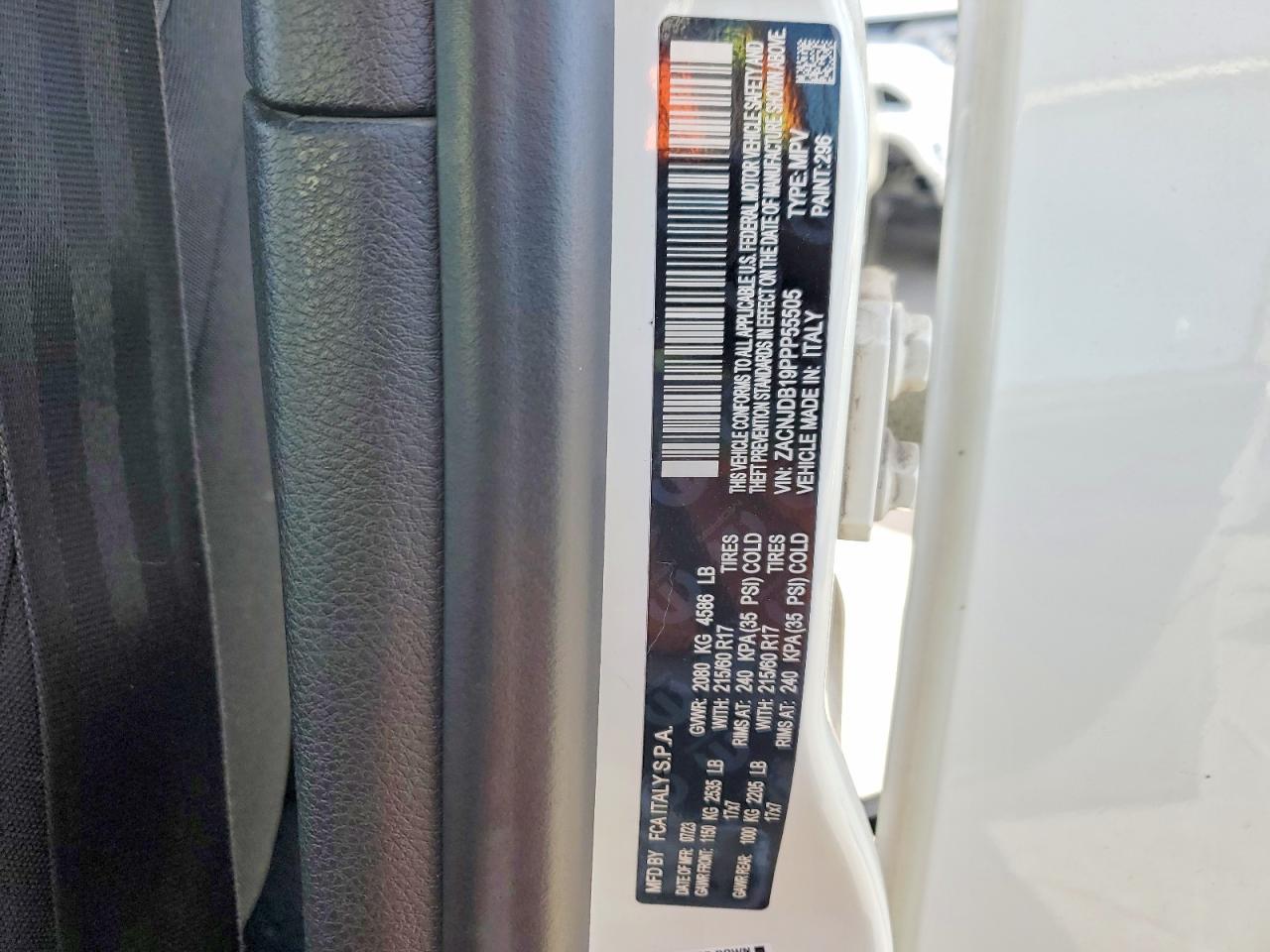 2023 Jeep Renegade Latitude - zdjęcie 13