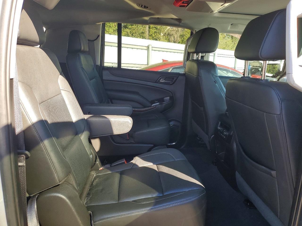 2019 GMC Yukon Xl K1500 Slt - zdjęcie 11