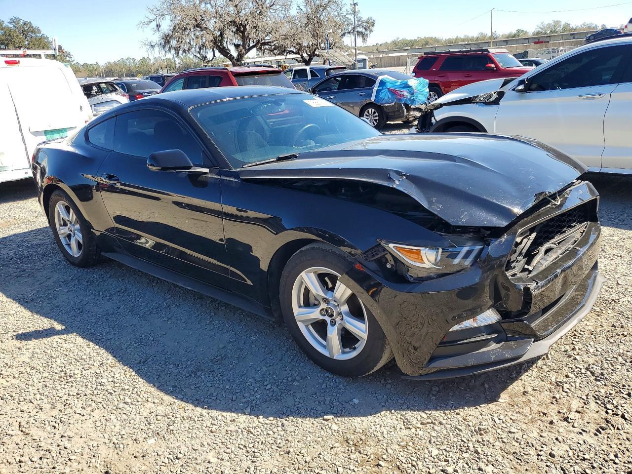2016 Ford Mustang - zdjęcie 4