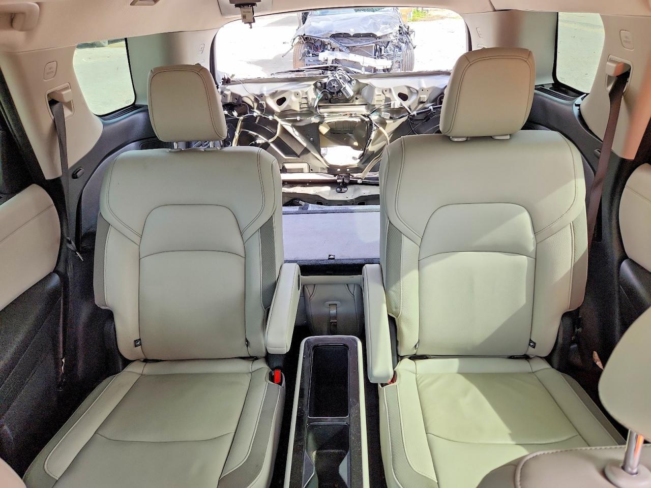 2022 Nissan Pathfinder Sl - zdjęcie 10