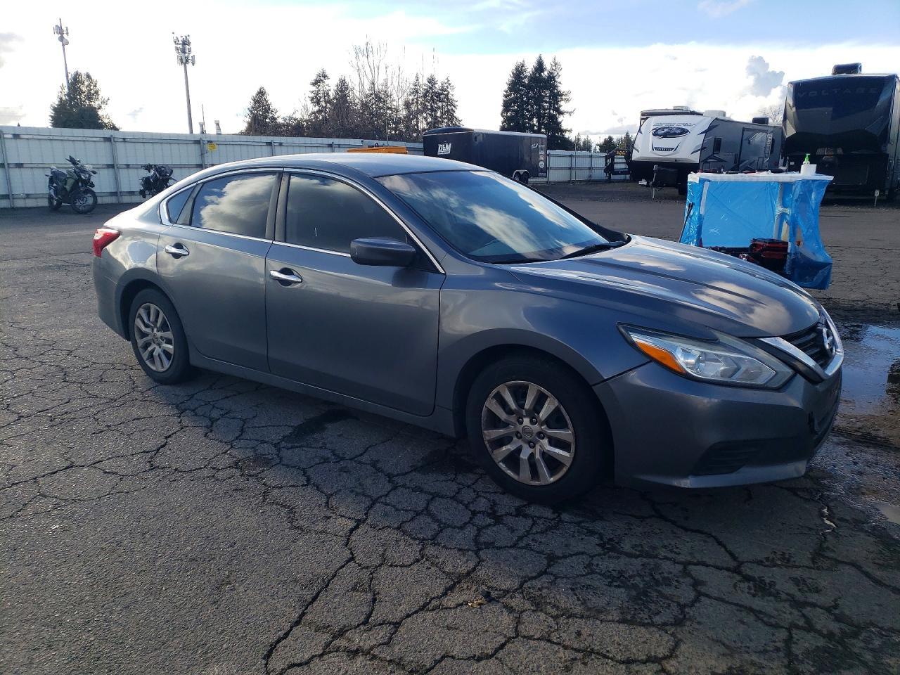 2016 Nissan Altima 2.5 - zdjęcie 4