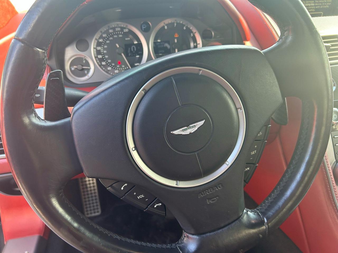 2014 Aston Martin Db9 - zdjęcie 13