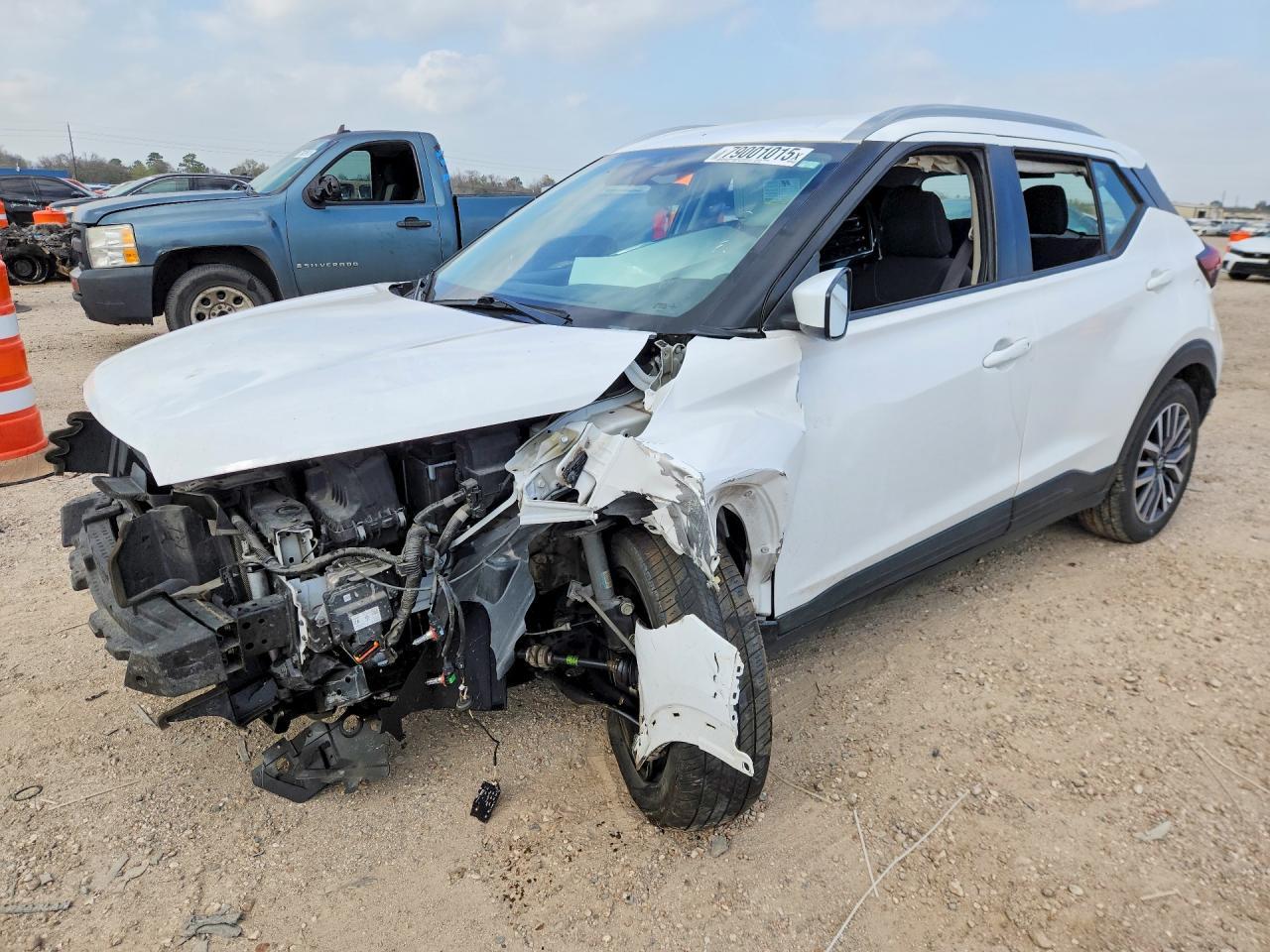 2021 Nissan Kicks Sv - zdjęcie główne