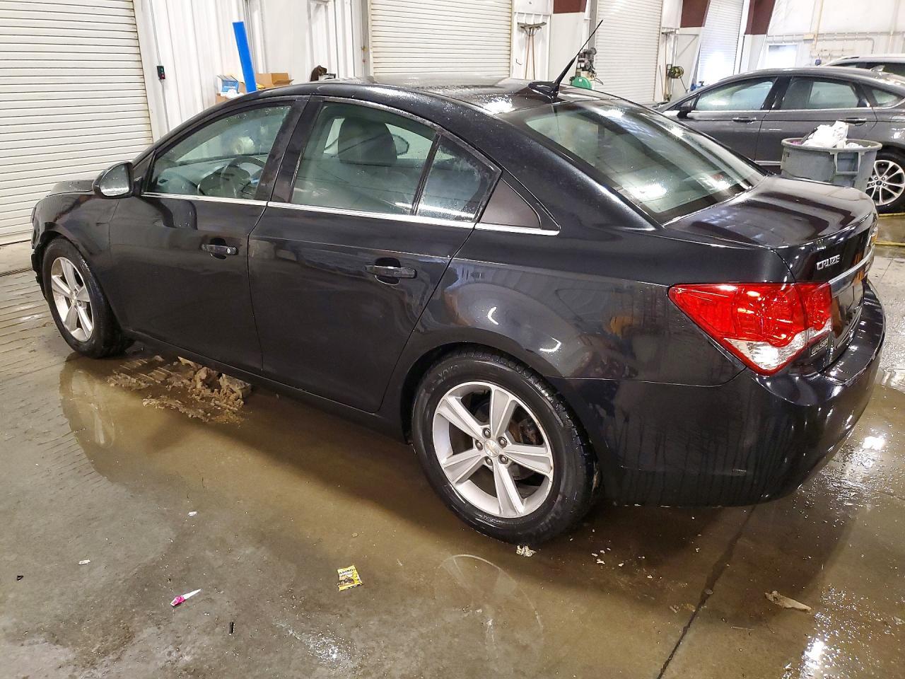 2014 Chevrolet Cruze Lt - zdjęcie 2