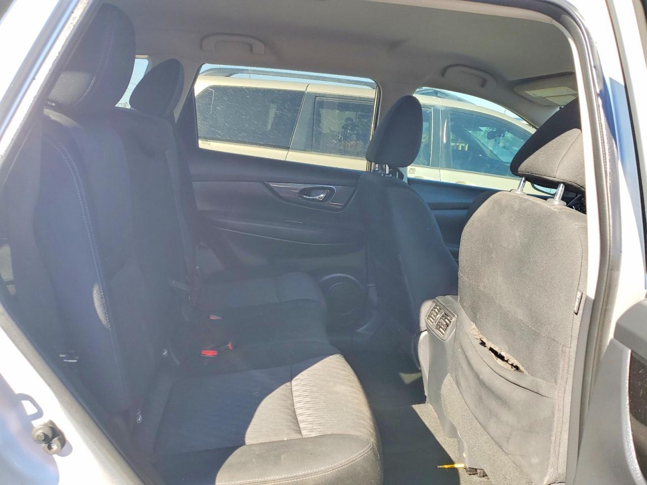 2018 Nissan Rogue S - zdjęcie 11