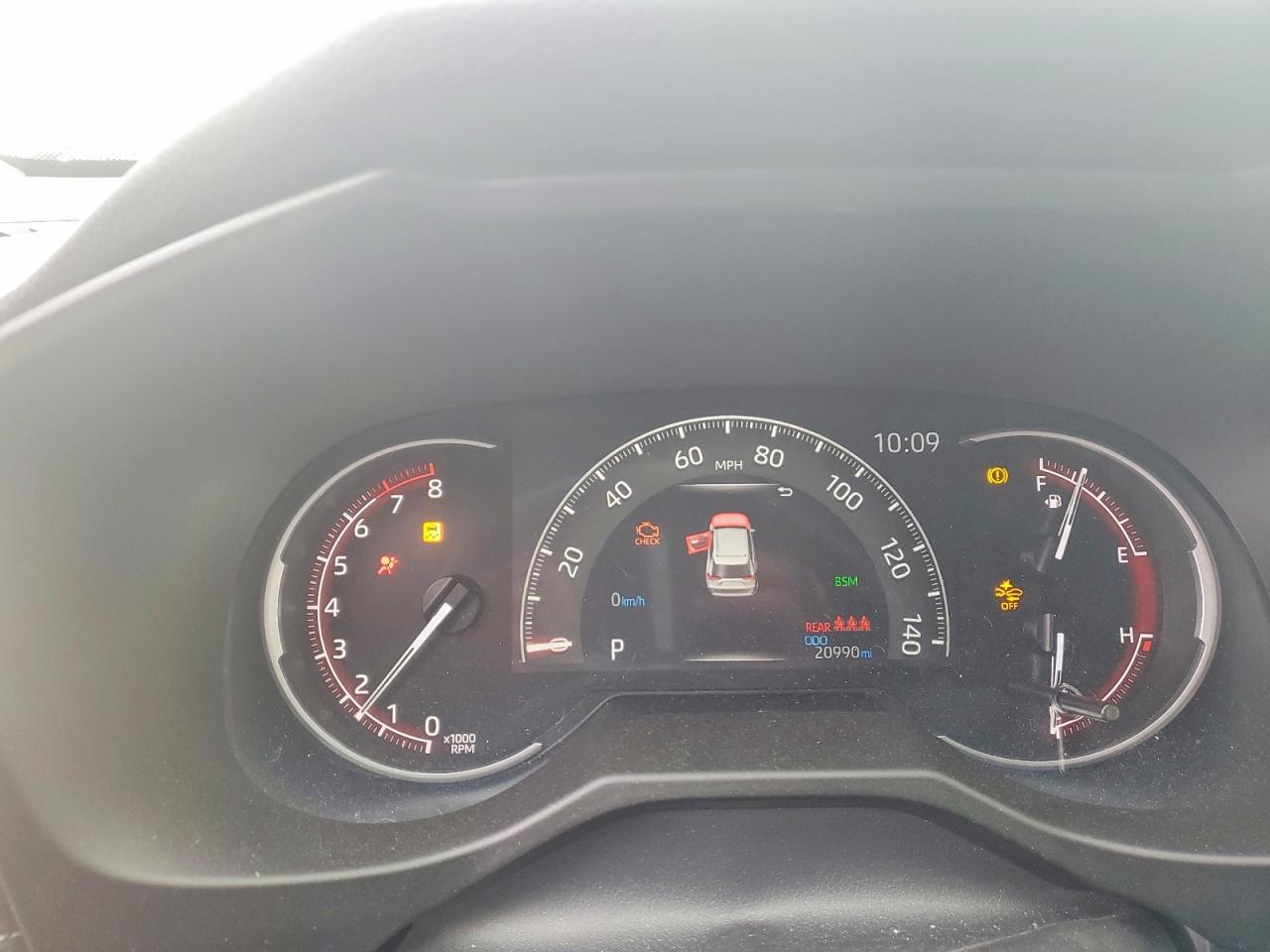 2025 Toyota Rav4 Xle - zdjęcie 9