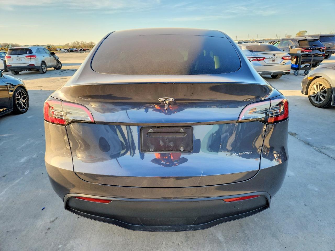 2023 Tesla Model Y - zdjęcie 6