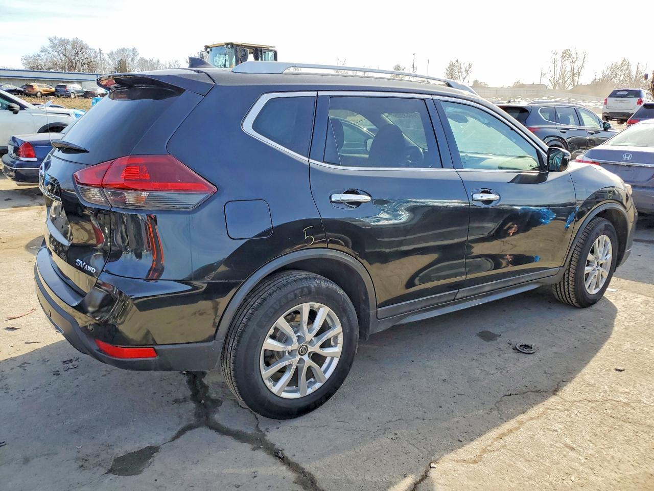 2020 Nissan Rogue S - zdjęcie 3
