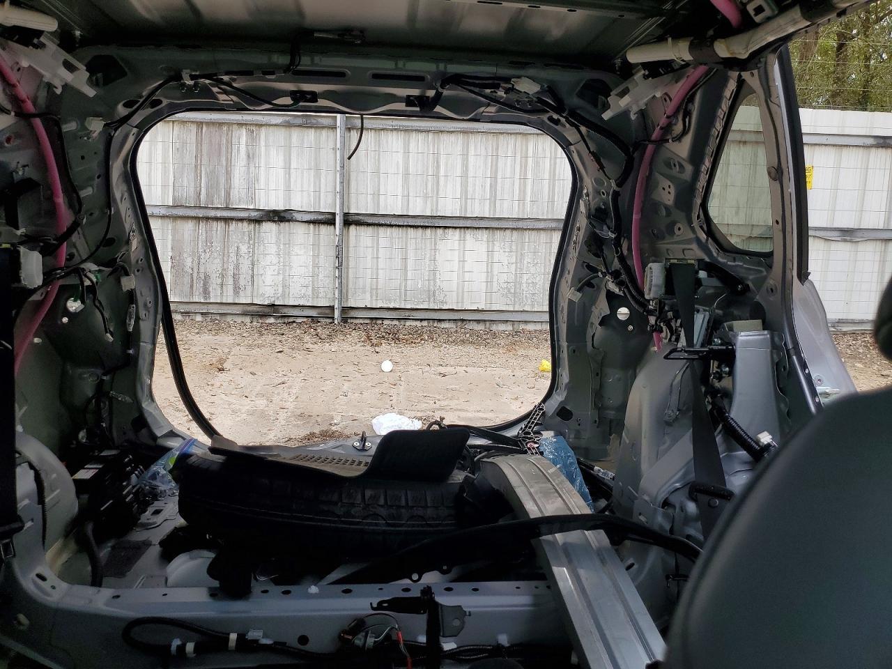 2023 Toyota Rav4 Hybrid Xle Premium - zdjęcie 10