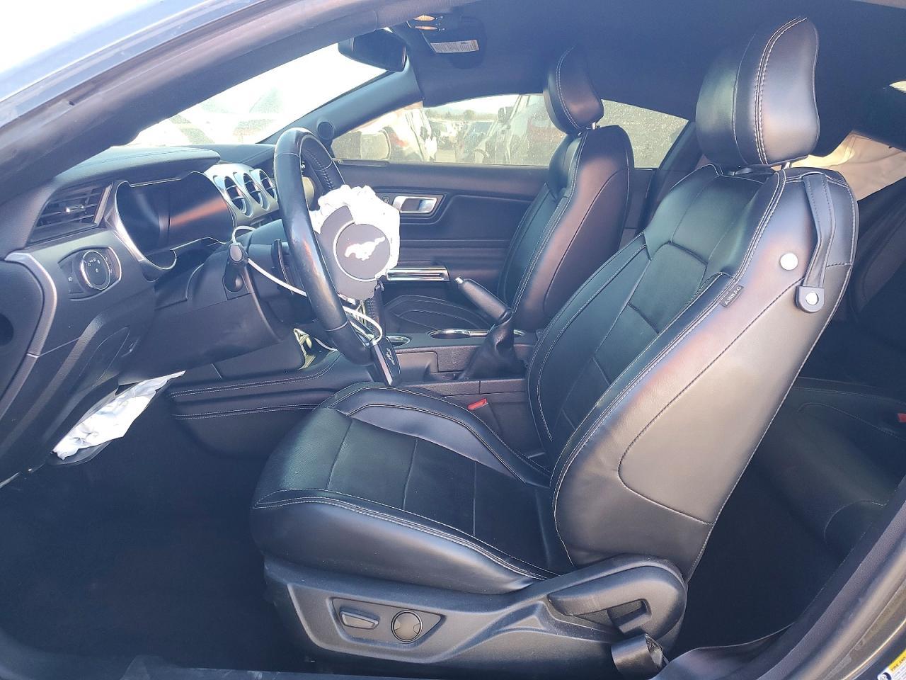 2020 Ford Mustang Gt - zdjęcie 7