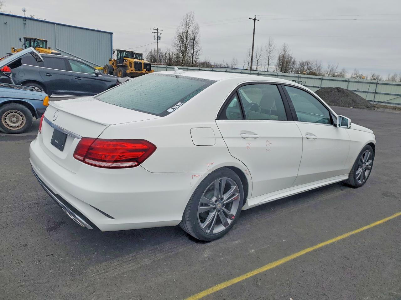 2016 Mercedes-Benz E 350 - zdjęcie 3