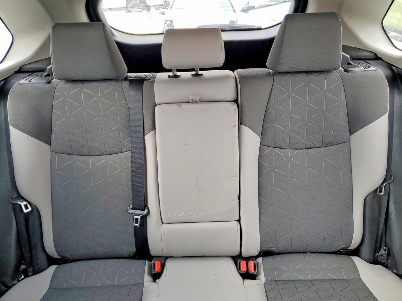 2021 Toyota Rav4 Xle - zdjęcie 10