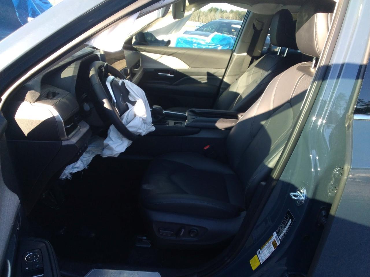 2025 Toyota Grand Highlander Limited - zdjęcie 7