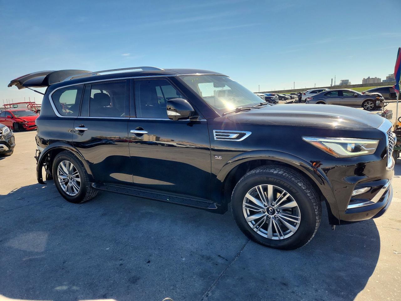 2020 Infiniti Qx80 Luxe - zdjęcie 4