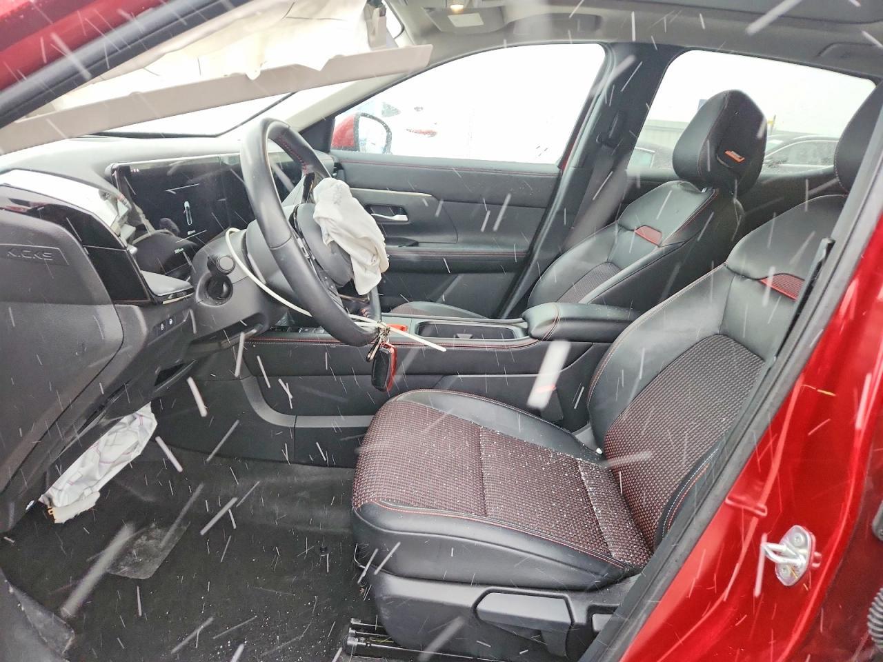 2025 Nissan Kicks Sr - zdjęcie 7