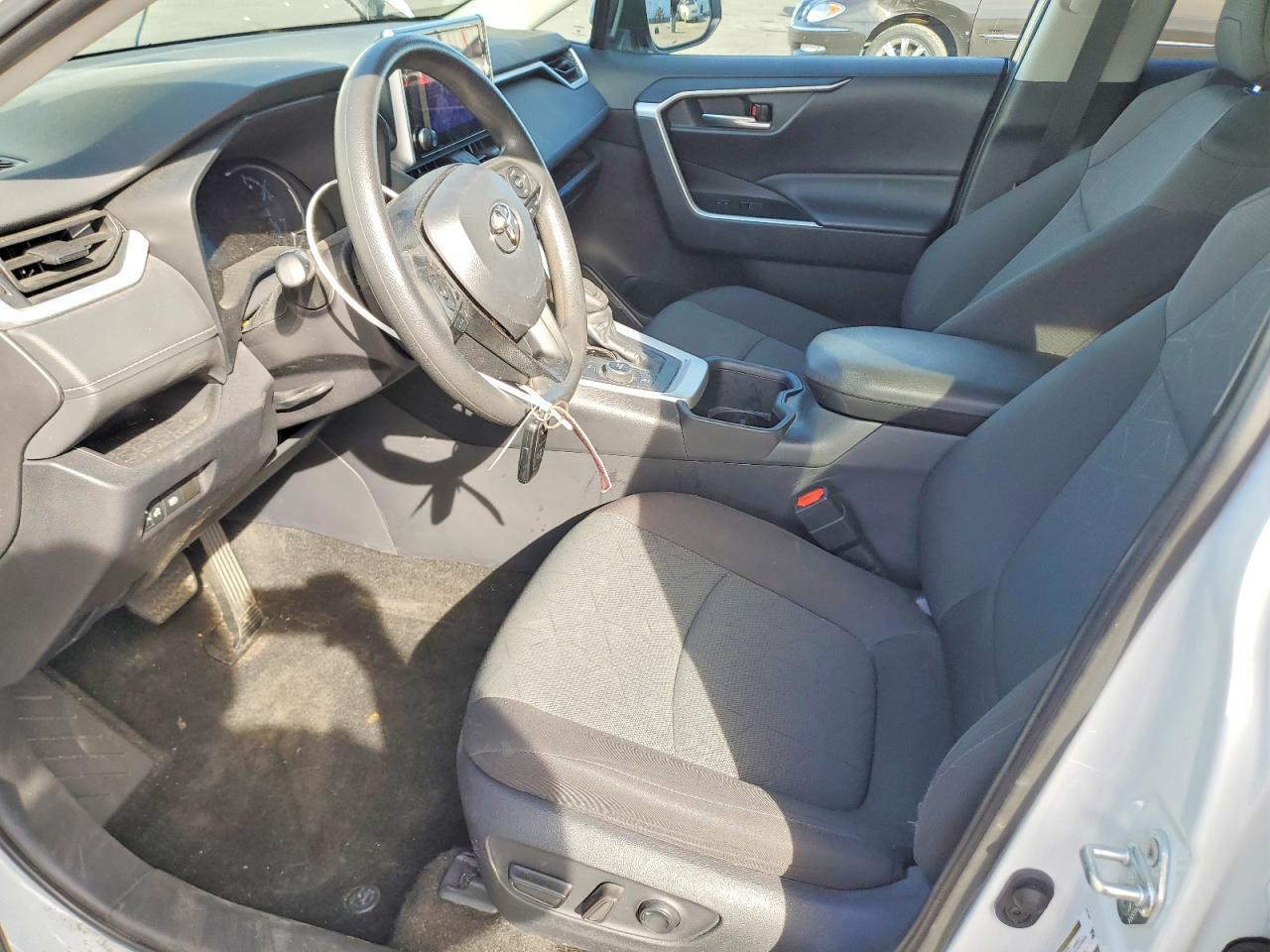 2024 Toyota Rav4 Hybrid Woodland Edition - zdjęcie 7