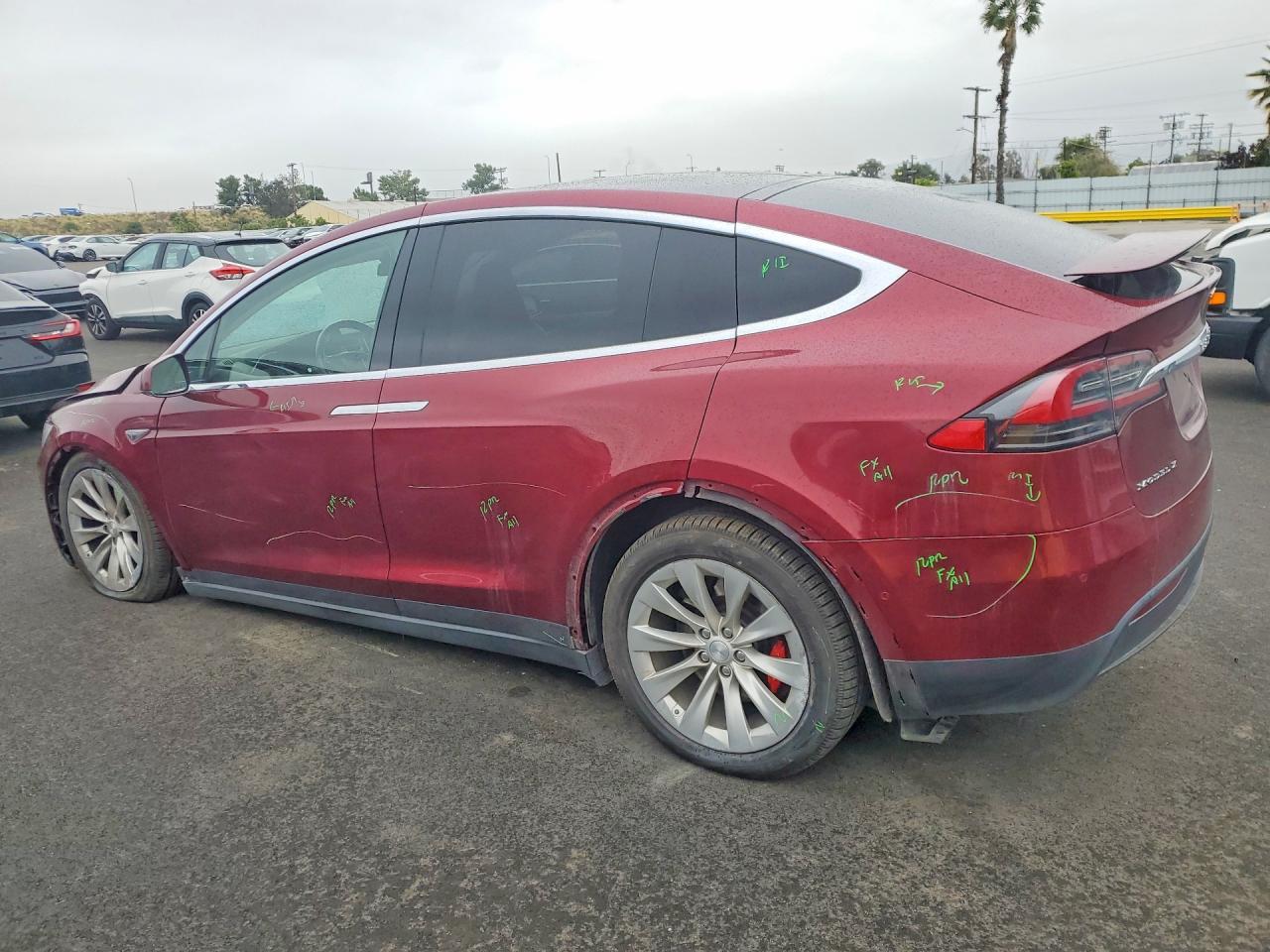 2016 Tesla Model X - zdjęcie 2