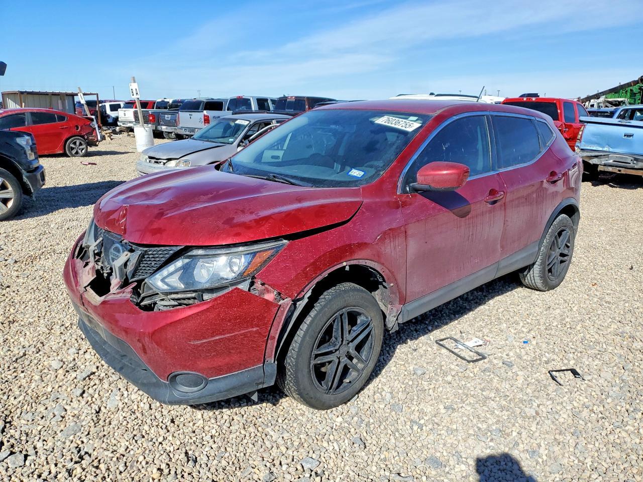 2019 Nissan Rogue Sport S - zdjęcie główne