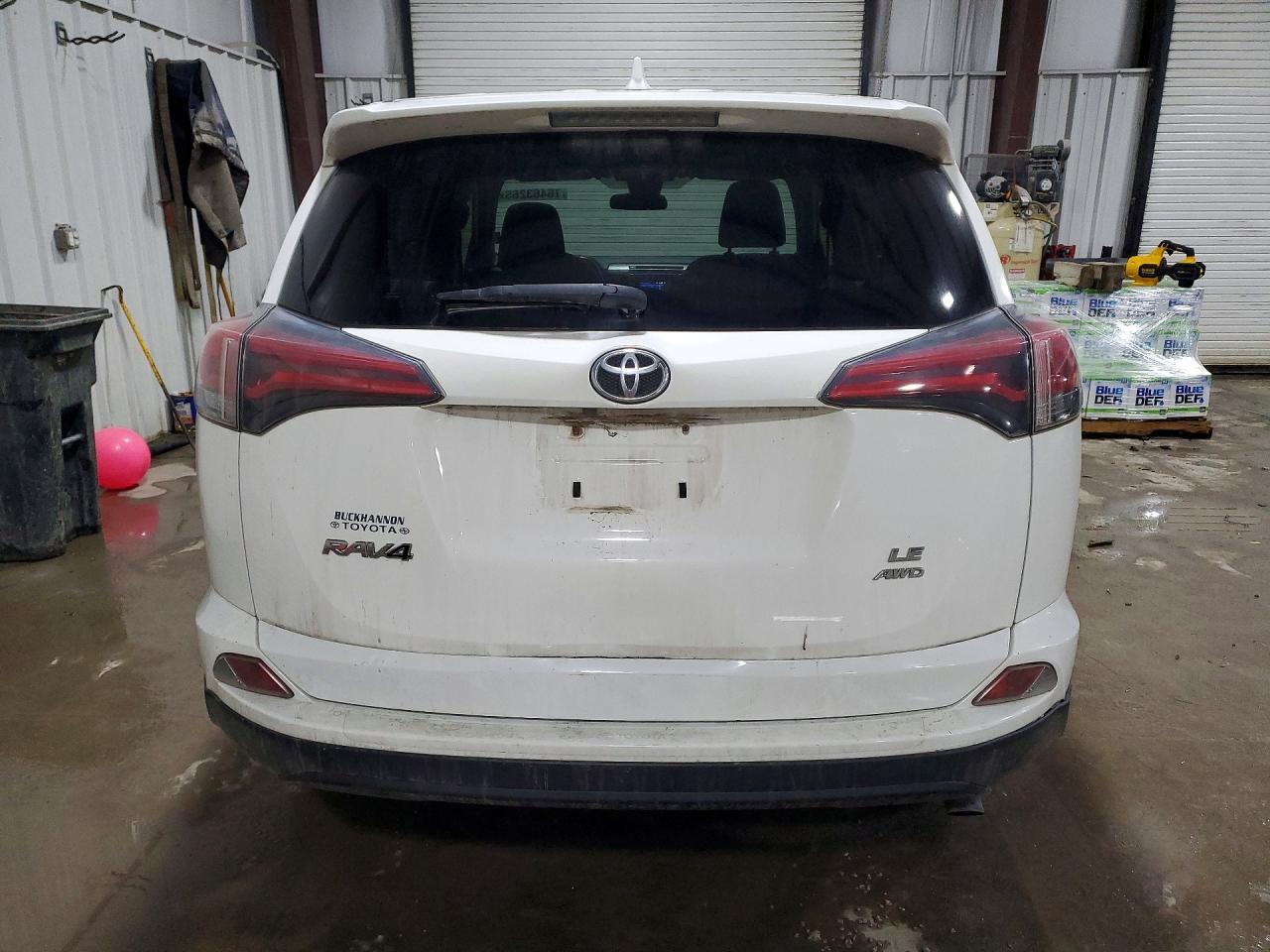 2018 Toyota Rav4 Le - zdjęcie 6