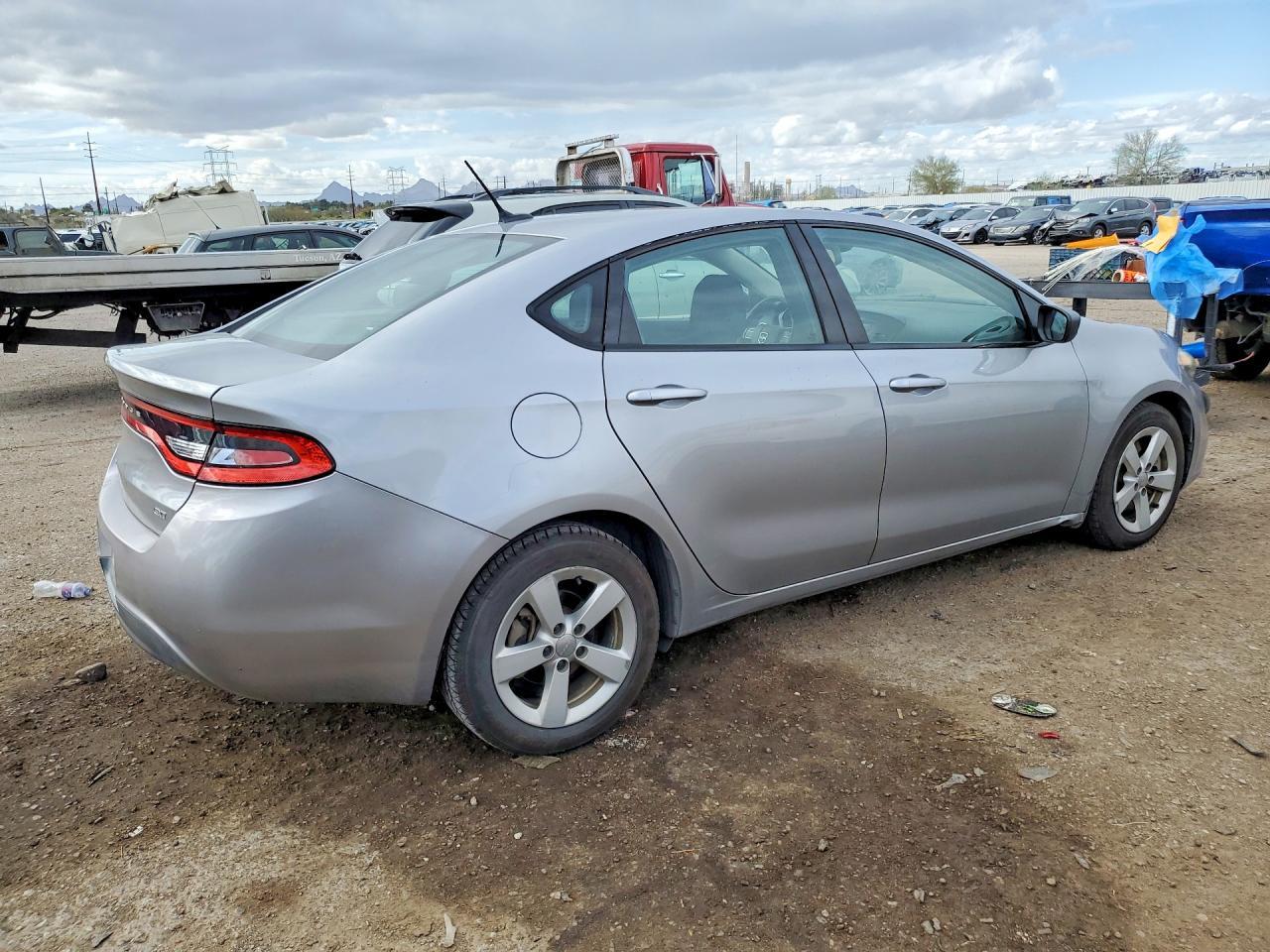 2015 Dodge Dart Sxt - zdjęcie 3