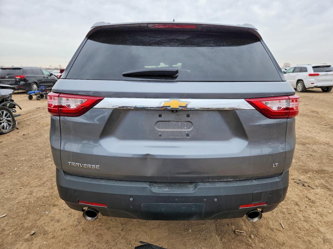 2021 Chevrolet Traverse Lt - zdjęcie 6